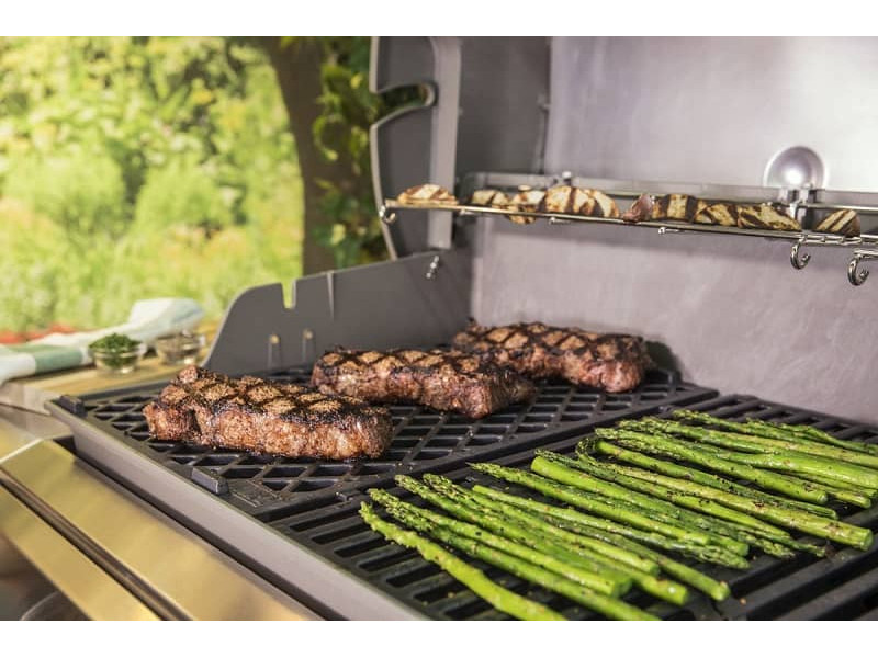 Чугунная решетка Sear Grate для грилей Weber Genesis II 400/600 серии
